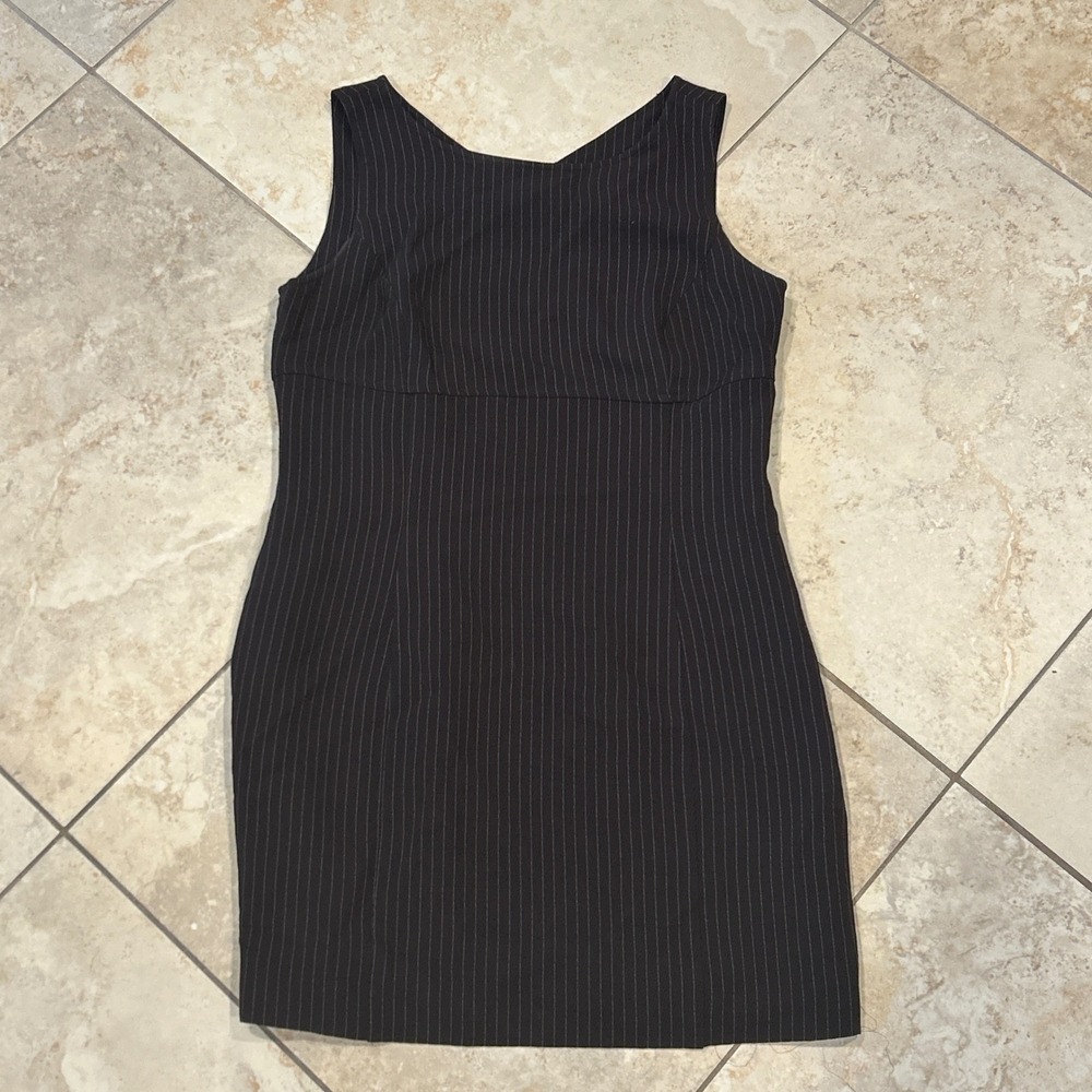 MAX&Co Classics Sheath Dress Womens 12 Brown Pinstripe Sleeveless Italy Preppy